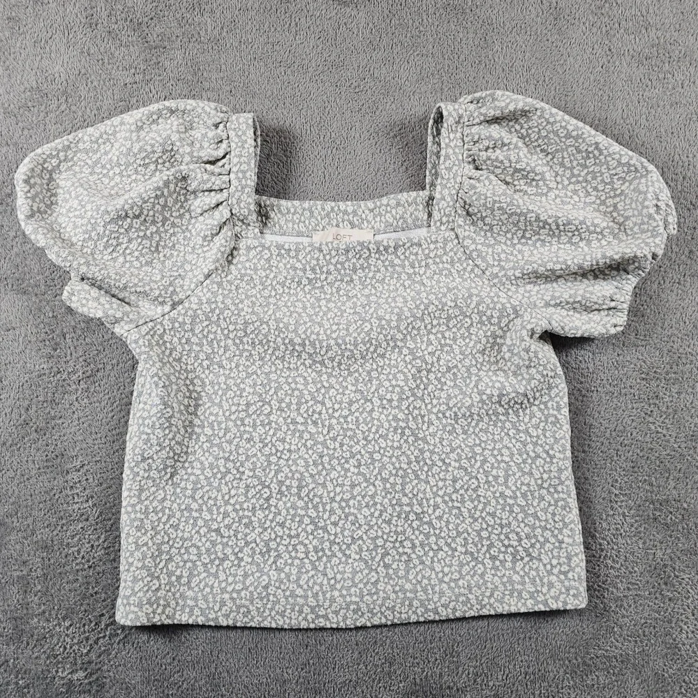LOFT Grey White Textured‎ Knit Puff Sleeve Square Neck Top Womens Medium